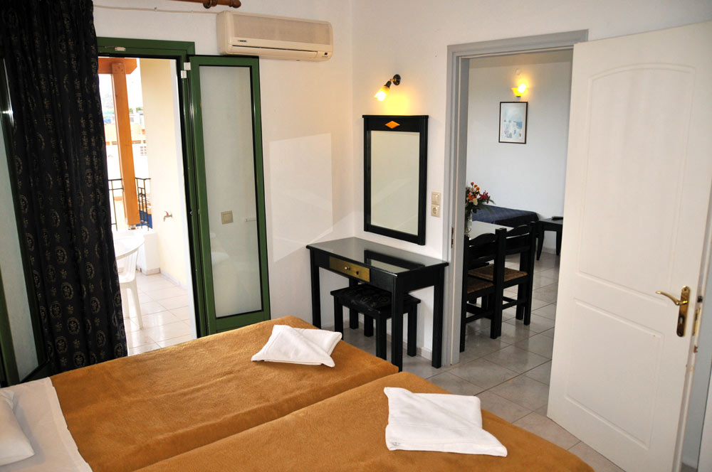 accommodation 04